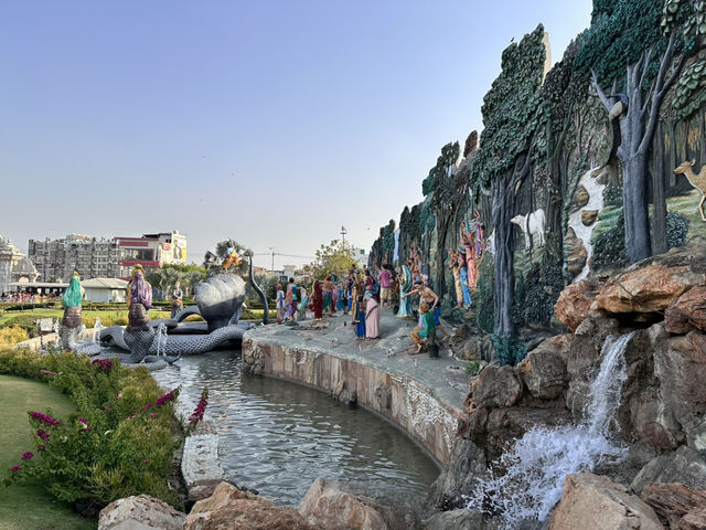 Evening vibes at Prem Mandir, Vrindavan
