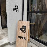 新大久保でガチで本場な雰囲気味わいたいならここで決まり！！おしゃれなプレッツェルが食べられるカフェ🥨☕️