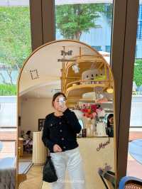 Pref Cafe & Bar