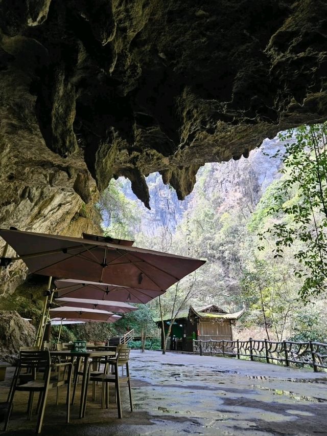 Exploring Zhangjiajie Grand Canyon