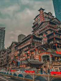From Quiet Corners to a Neon Wonderland – The Two Faces of Hongya Cave