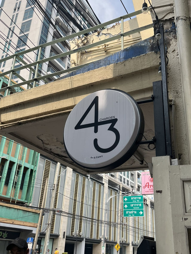 A day in Charoen Krung, Bangkok
