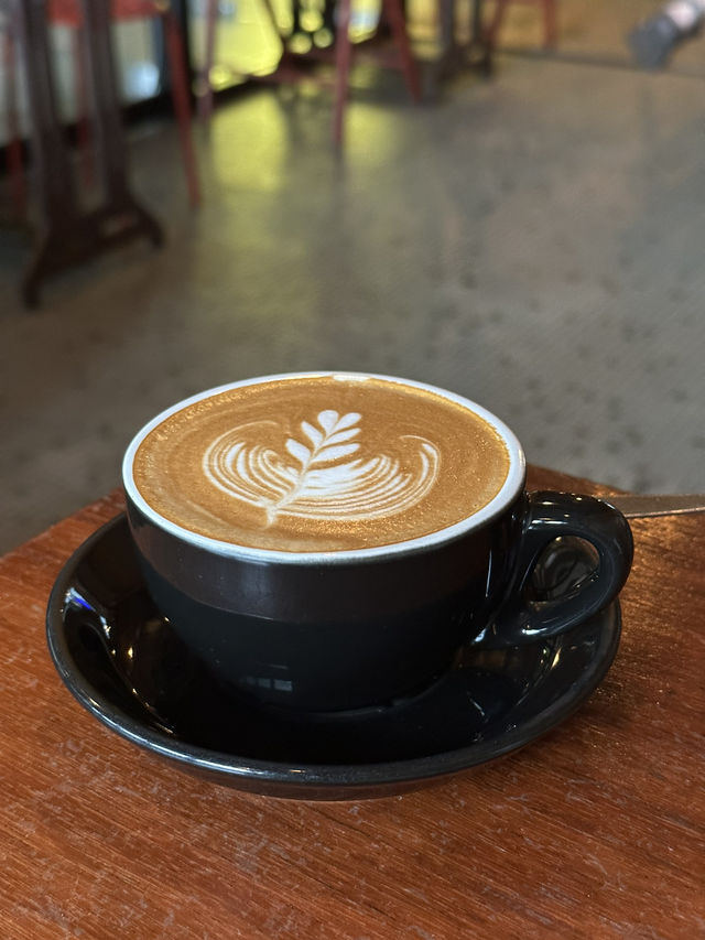 Full bodied coffee with alcoholic cake