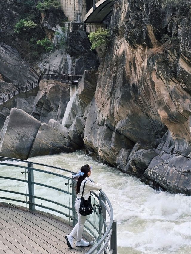 Ride through Yunnan