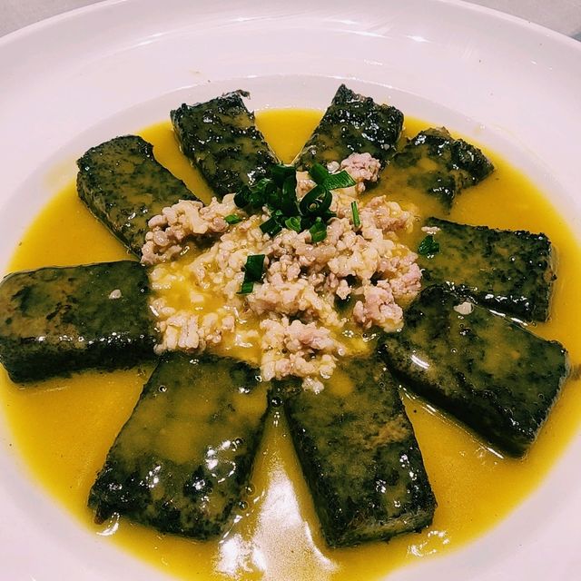 A Culinary Journey at Tianyuan Fenghuang Restaurant