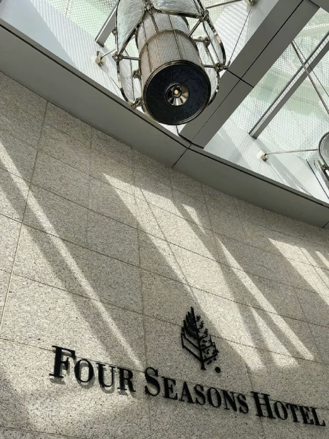 Timeless Elegance and Harbourfront Tranquility at Four Seasons Hong Kong