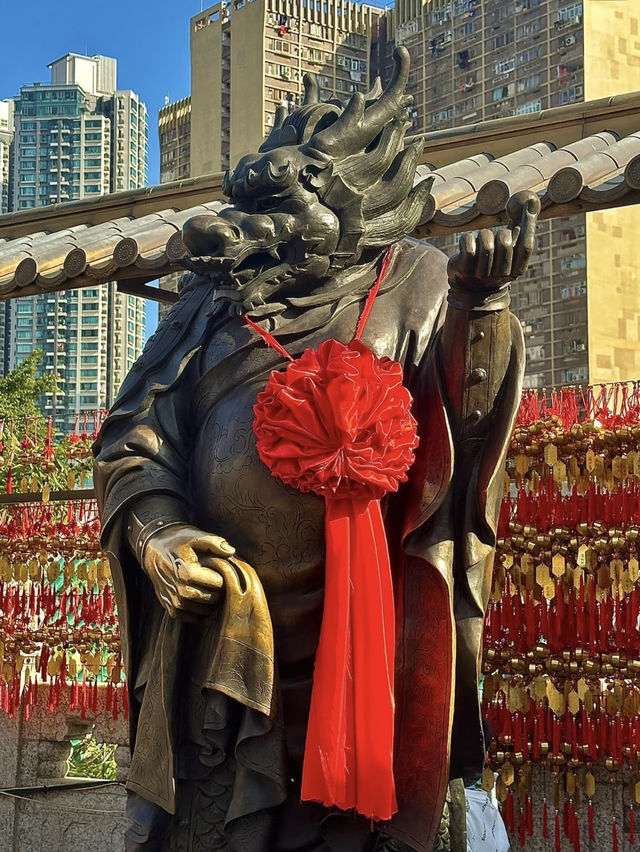 Wong Tai Sin Temple – Where Wishes and Wisdom Converge