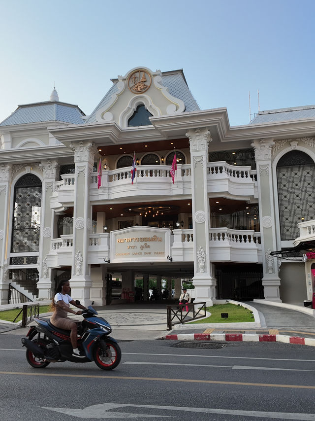 The Surin Circle Clock Tower is a notable landmark in Phuket 