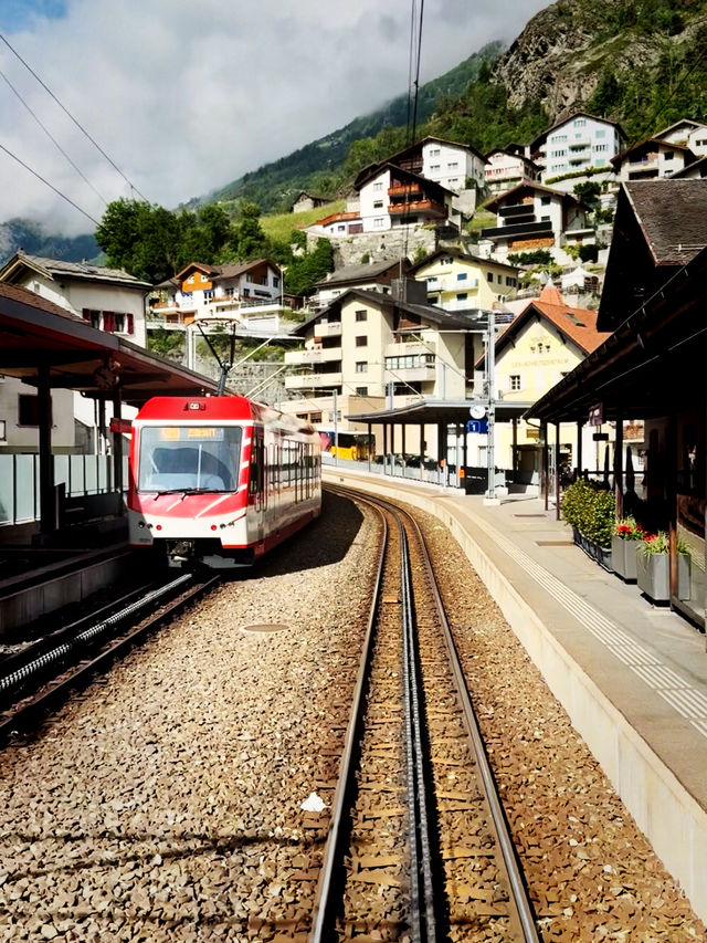 Summer Journeys in Switzerland: Riding with SBB