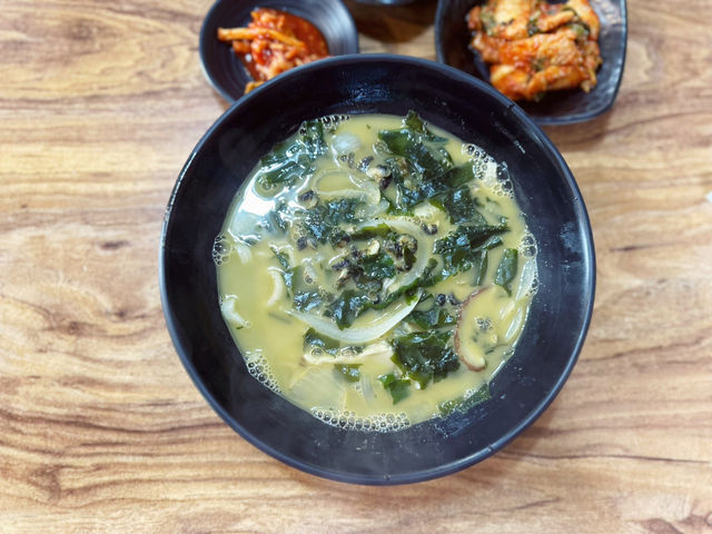 👍 진한 국물맛의 보말칼국수