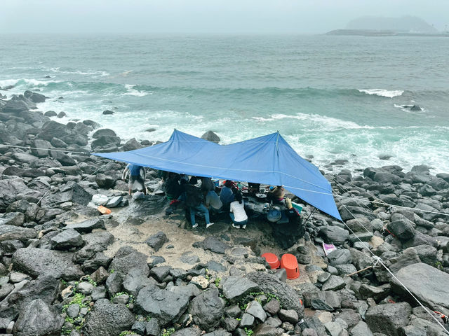🌧️ 비내리던 날 ‘정방폭포’