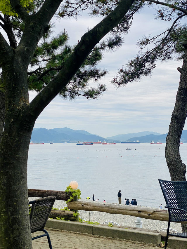 Manseongri Black Sand Beach: Yeosu's Unique Coastal Retreat