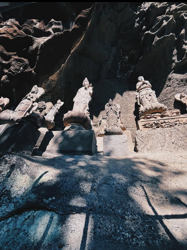 絶景と仏像の神秘「鋸山」