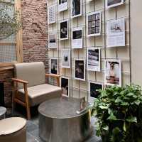Universal Tea Café