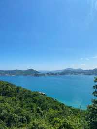 香港｜鶴咀道上一路的藍天白雲與大海🌊🩵