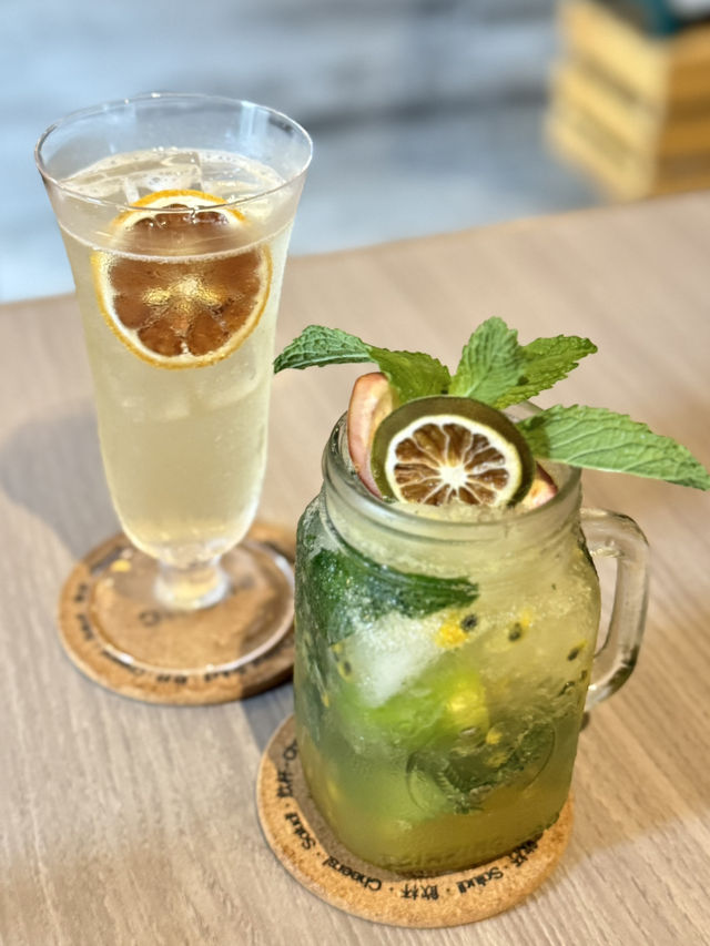 香港超Chill南美西餐｜超入味秘制黑啤烤雞