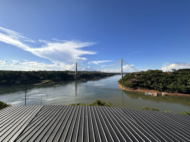 【Hito Tres Fronteras｜３国の出会う、感動の絶景スポット】