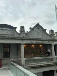 🧱「百年古厝變身設計殿堂！台南信義街硓𥑮石黃宅重生魅力全開」 