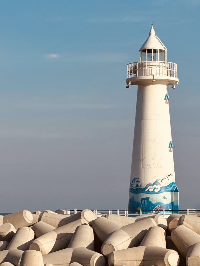 Cheongsapo Twin Lighthouses, Busan: Iconic Beacons of a Charming Fishing Village