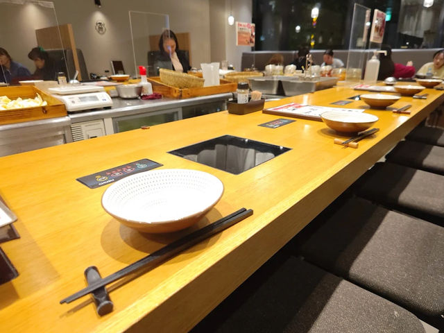 【日本・福岡🇯🇵】福岡名物もつ鍋をガッツリ満喫