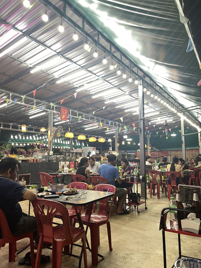 ลาบศรีสะเกษ เลียบทางรถไฟตลิ่งชัน😋