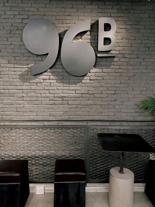 96B Cafe