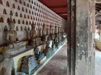 Statues of Wat Si Saket