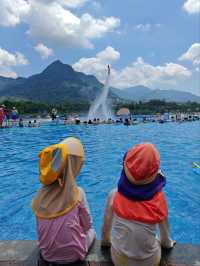 🌴💦 Forest Sea Water Park, Zengcheng – A Tropical Chill Spot Just Outside Guangzhou! 🏝️🌞