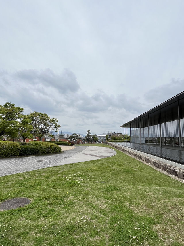 🏛️🌸📜 Kyoto National Museum – Where Time Speaks in Brushstrokes