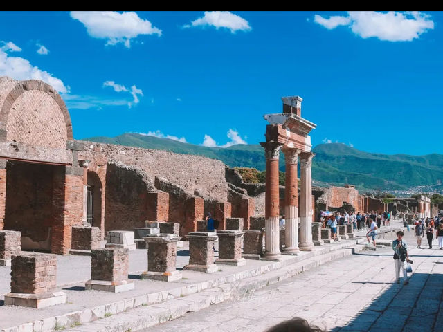【時を超える旅】ポンペイ遺跡で古代ローマの鼓動を感じる🌿🕰️