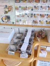 After morning cafe หัวหิน คาเฟ่บรรยากาศอบอุ่น 
