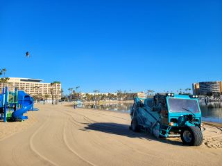 Korean Runner! Running on Marina Beach in the US!!