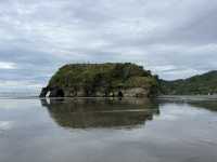 🐘 Elephant Rock｜海邊出沒的巨大石象
