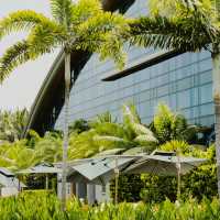 A Refined Getaway in Nature’s Embrace