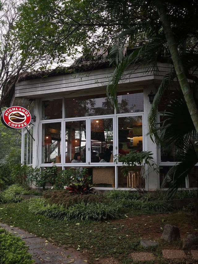 Highlands Coffee
