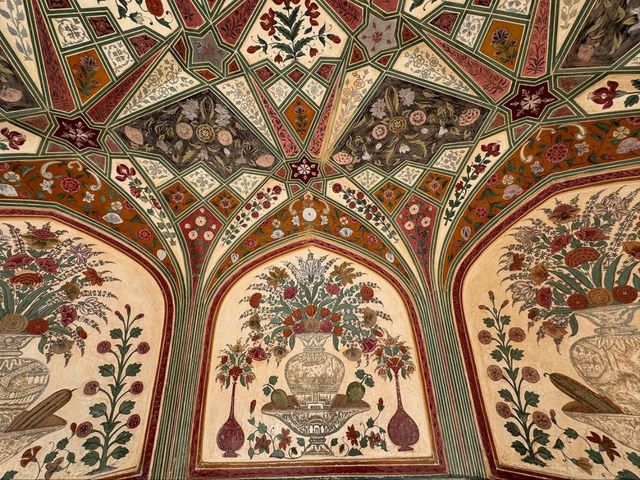 Royal Echoes at Diwan-E-Aam, Amer Fort