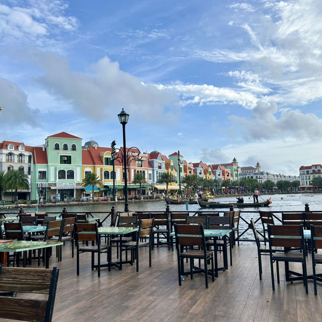 A magical afternoon gliding through Venice-inspired waterways in Vietnam!