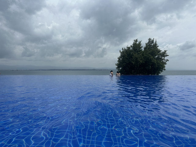 Dusit Thani resort 