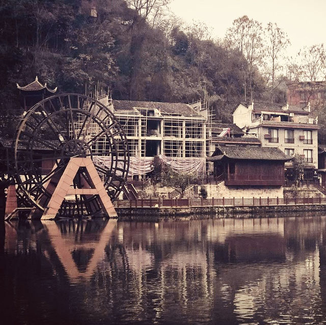 ✨ Fenghuang Ancient Town: A Fairytale Escape in China’s Hunan Province