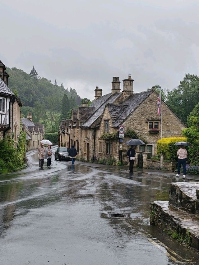 Castle Combe: The Quintessential Cotswolds Village