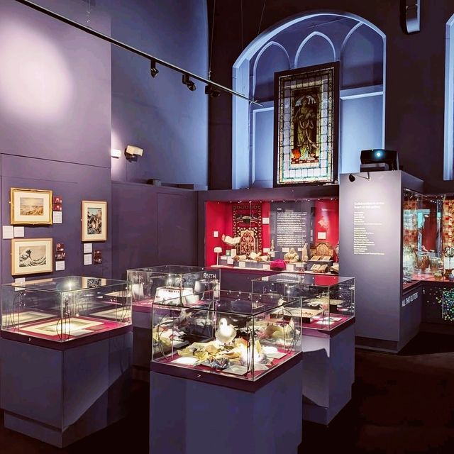 Blackburn Museum and Art Gallery