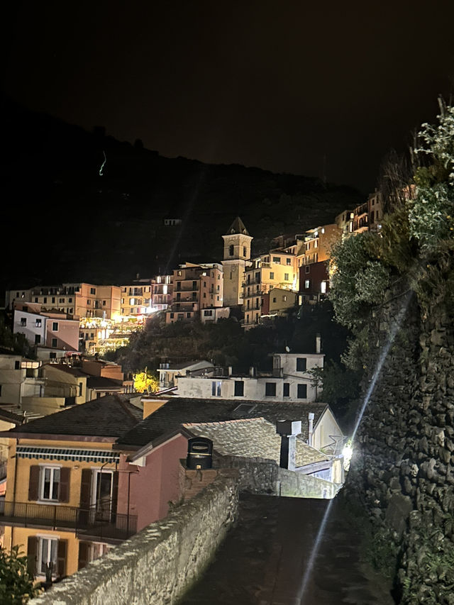 🇮🇹 義大利馬納羅拉|彩色山城與海的戀曲 🇮🇹 義大利馬納羅拉|彩色山城與海的戀曲
