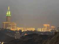 Climb to Light: A Spiritual Journey Up Jabal Al Nour