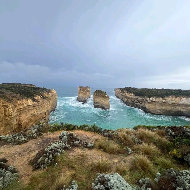 Twelve Apostles – “Ocean Majesty on the Great Ocean Road”