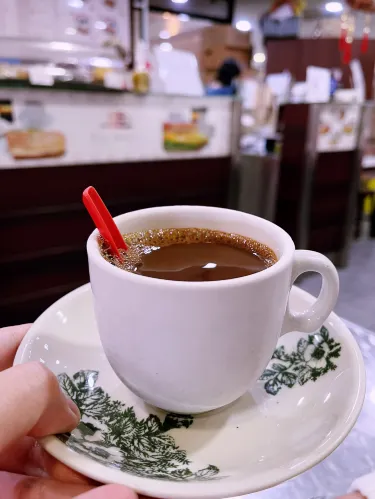 Must-Visit Kopitiam: Four Seasons Coffee & Tea at Fortune Centre | Trip.com  Singapore