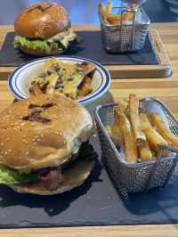 칸쿤에서 미국식 햄버거 경험해보세요 🍔