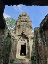 A journey into Cambodia’s ancient history and culture👫😎👍😍