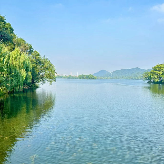 東錢湖絕美湖光山色🏞️ 東錢湖絕美湖光山色🏞️