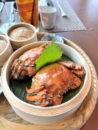 嘆住海景食大閘蟹chill到爆‼️附送3 小時無邊際泳池游水💦