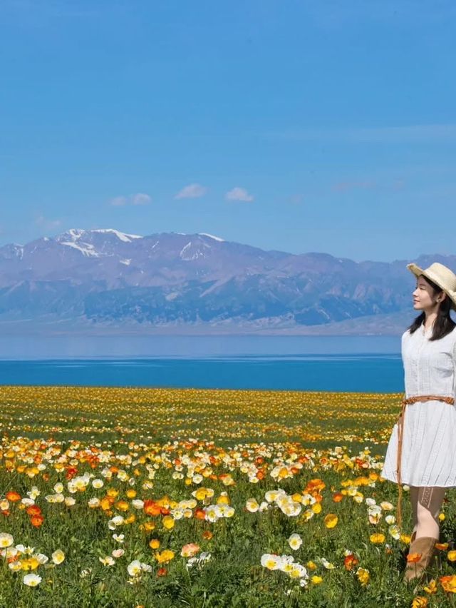 Sayram Lake is like a “jade gem in the sky of Northwest China”